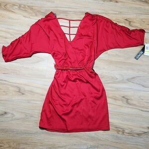 💚NWT XOXO Red Belted Cocktail Dress w/Lattice Backing Small